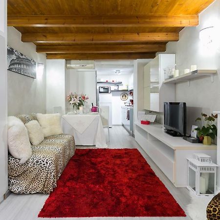Diana Romantic Loft Esterno foto