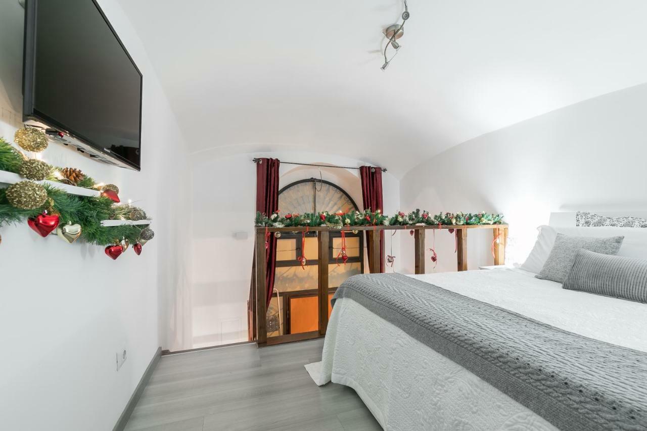 Diana Romantic Loft Esterno foto
