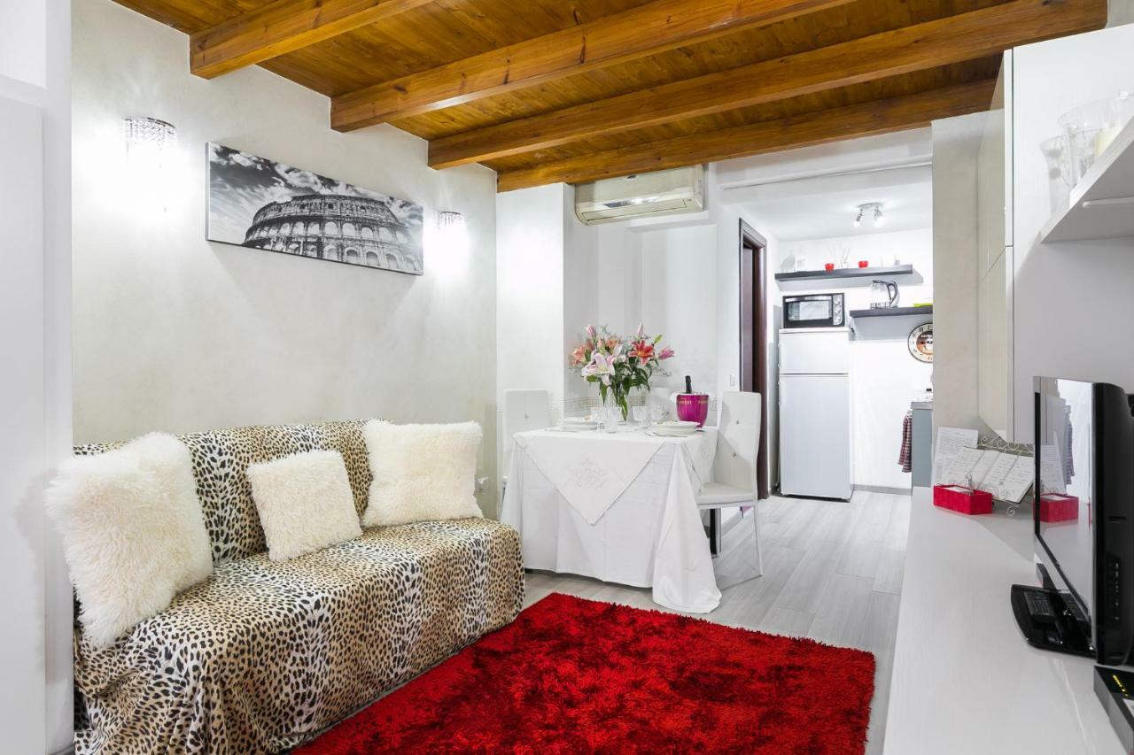 Diana Romantic Loft Esterno foto